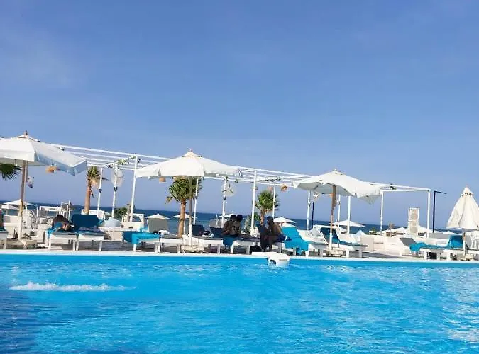 Selena Bay Luxury 1 Bedroom