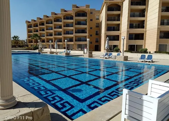 Selena Bay Luxury 1 Bedroom شقة *
