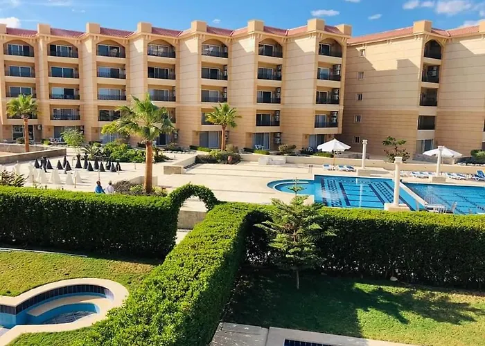 Selena Bay Luxury 1 Bedroom شقة *